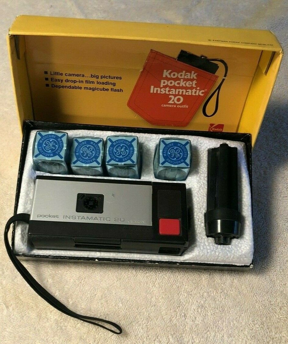 Vintage Kodak Pocket Instamatic 20 Camera With Box, Strap, 4 Ge Magicubes Flash